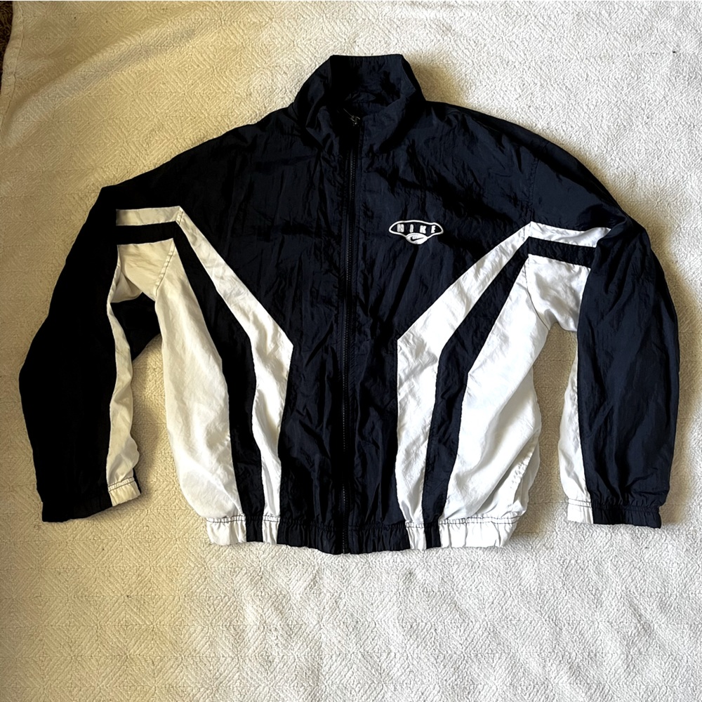 RARE vintage NIKE windbreaker